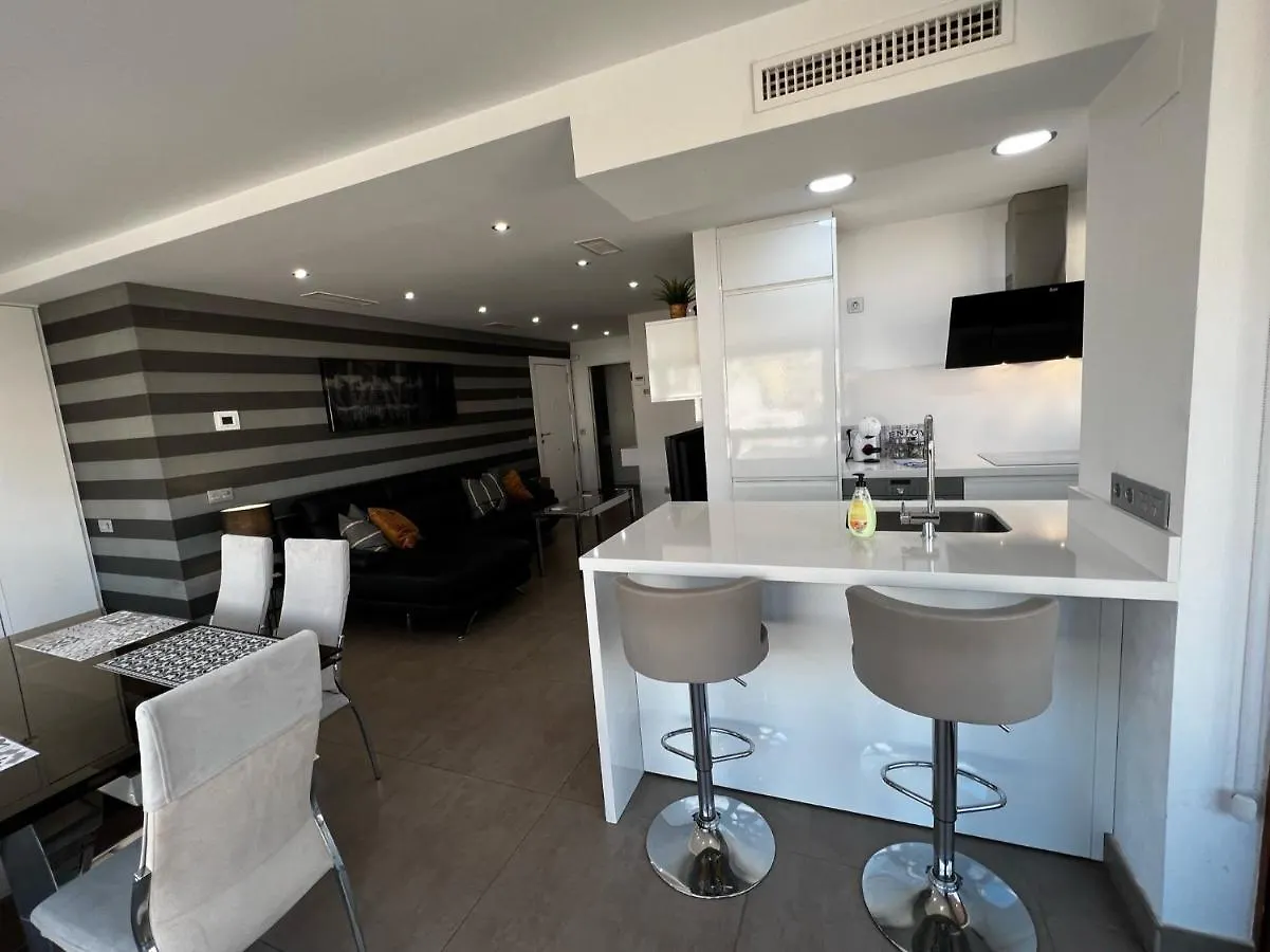 Modern Apartment In La Nogalera Torremolinos İspanya